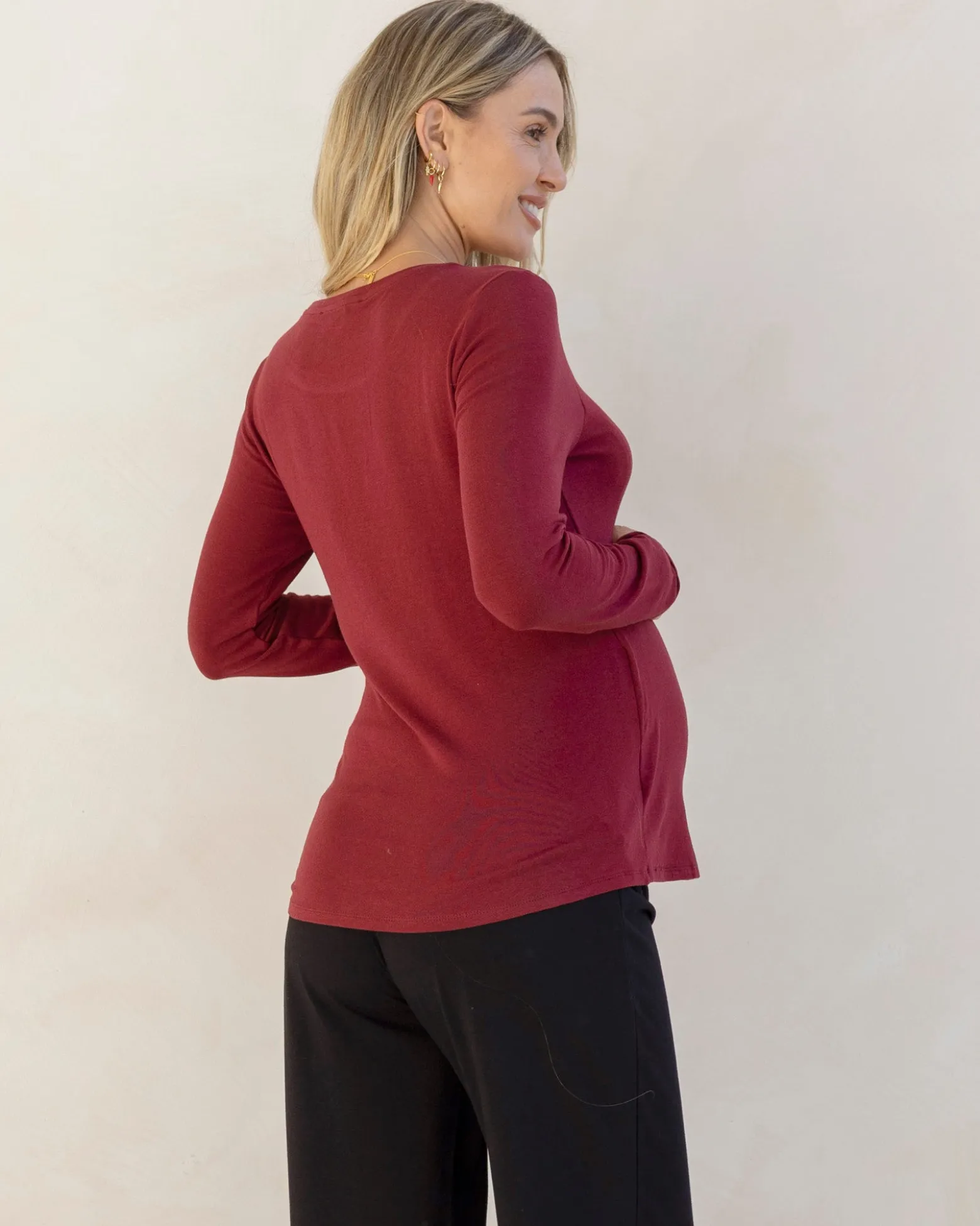 Annie Maternity/ Nursing Soft Nursing Top In Burgundy