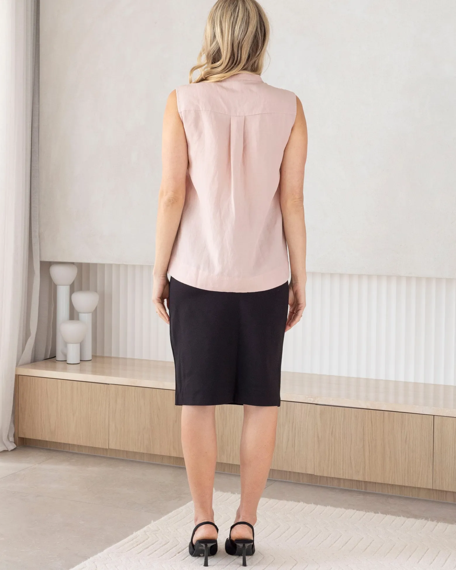 Debbie Maternity Button Shirt in Pink