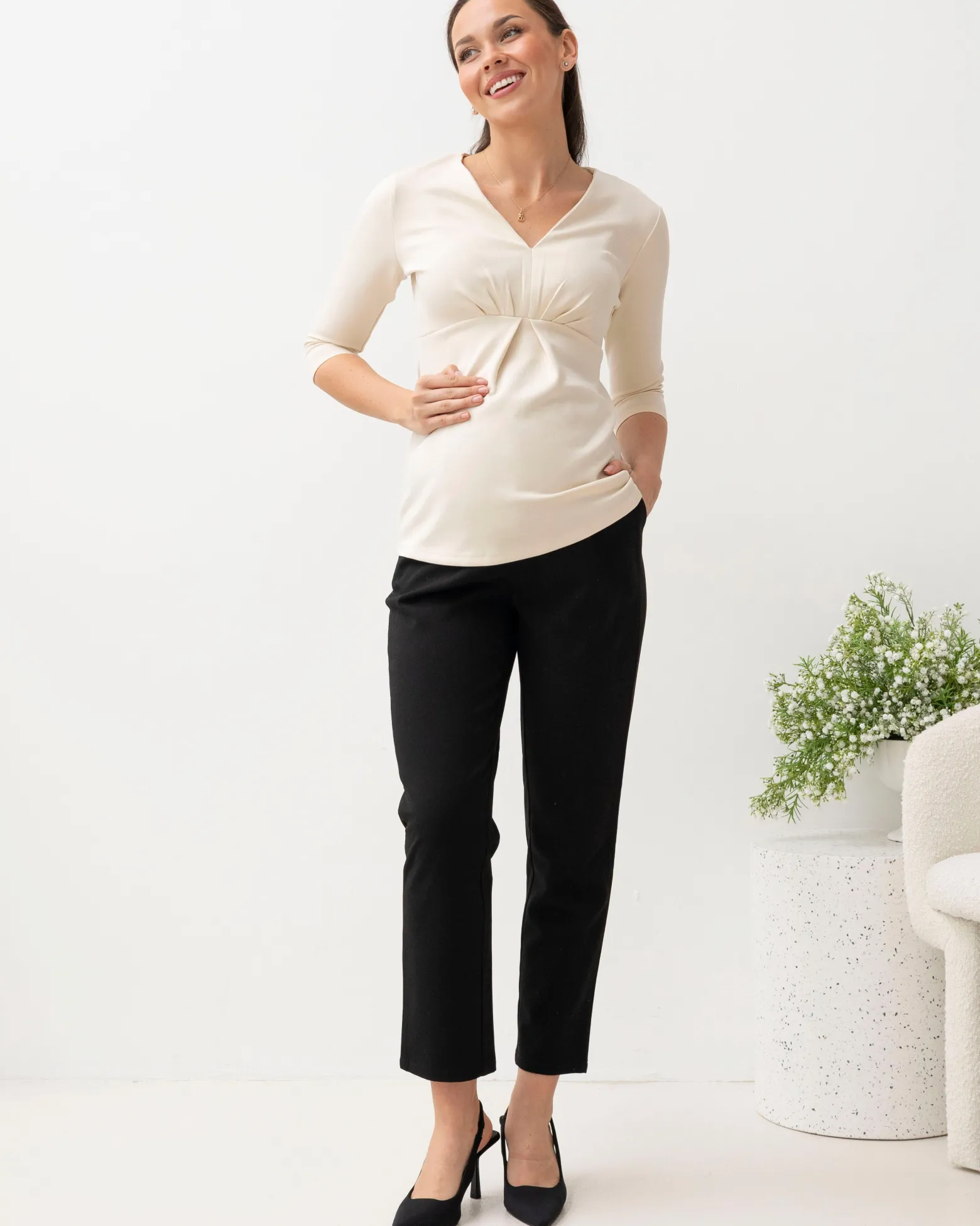 Jenni Half Sleeve Maternity V-Neck Work Top in Apricot