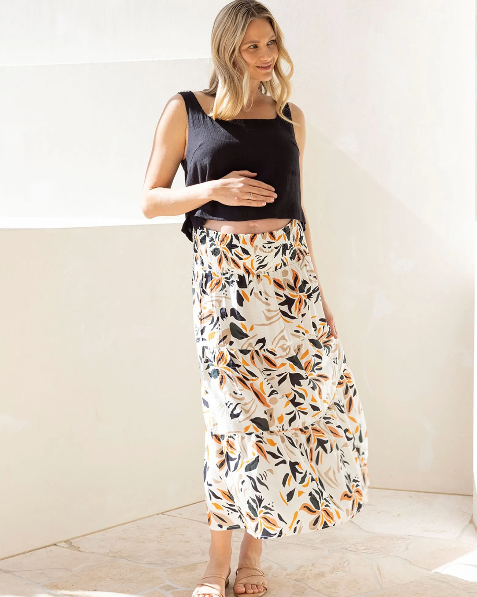 Luana Maternity Cropped Tank Top in Black
