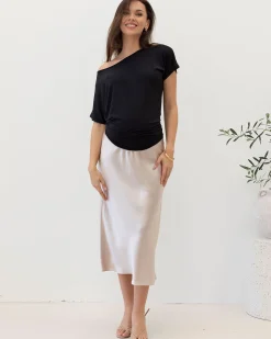 Reversible Tie Front Maternity Top in Black